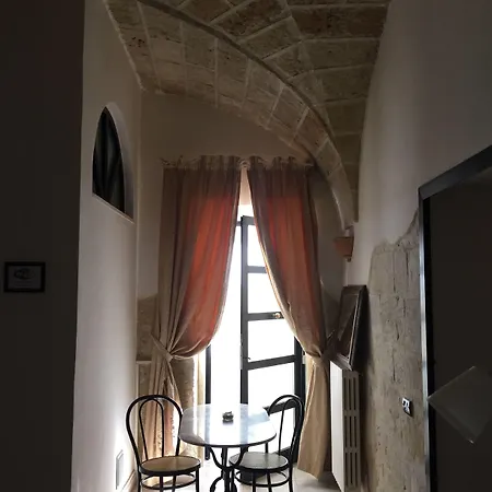 Antiche Volte 3* לצ'ה