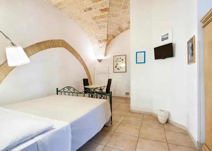 Bed & Breakfast Antiche Volte 3*