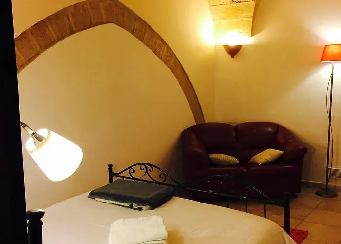 Antiche Volte Bed & Breakfast 3*