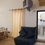Bed and Breakfast Antiche Volte 3*