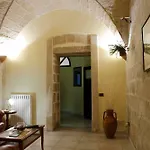 Bed and Breakfast Antiche Volte 3*