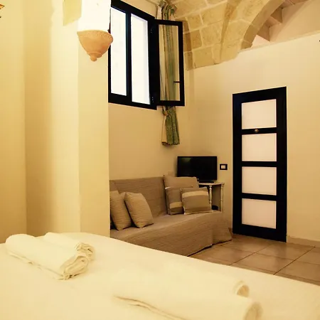 Bed & Breakfast Antiche Volte 3*
