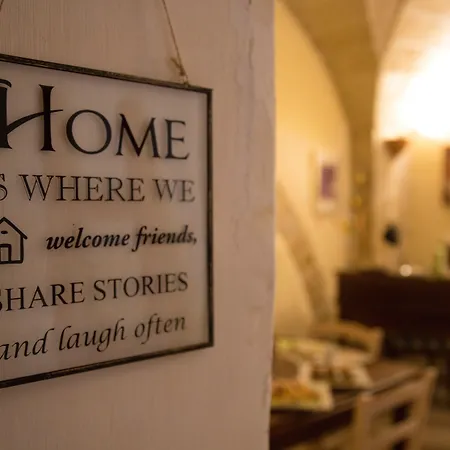 Antiche Volte Bed and Breakfast Λέτσε