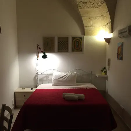 Couette-café Antiche Volte 3*